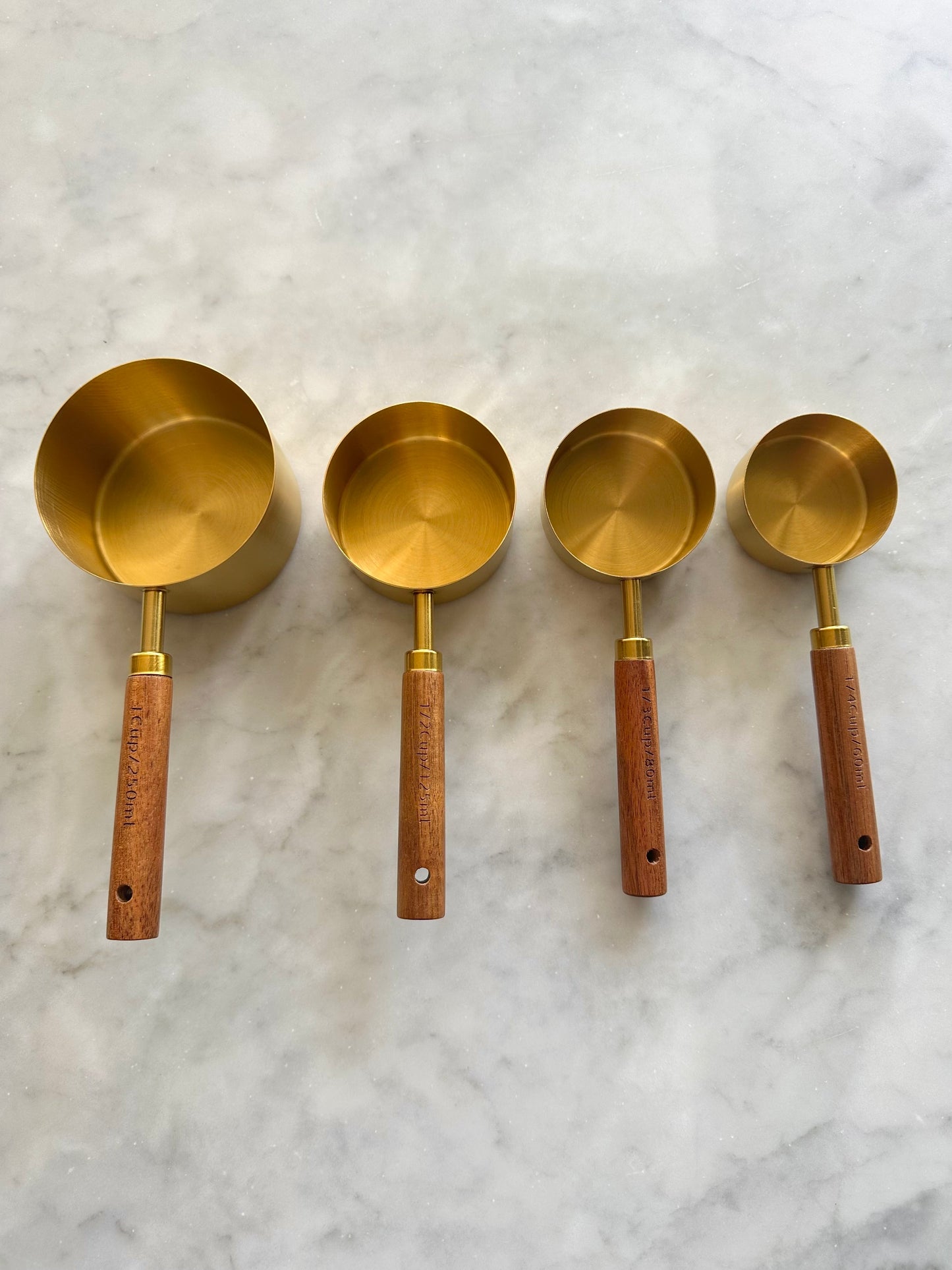 Montecito Acacia Wood and Gold Measuring Cups – Modern Kitchen Essentials