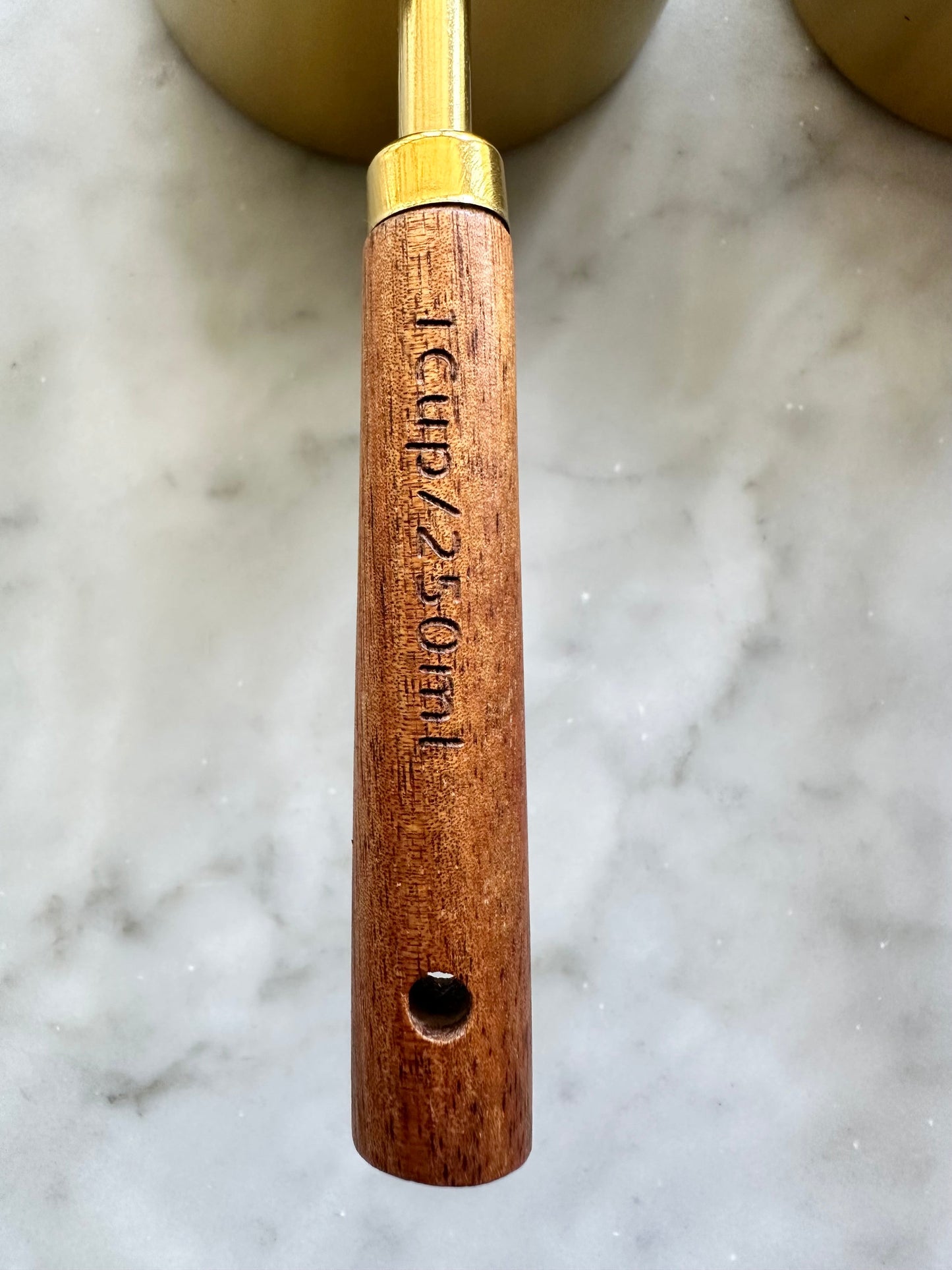 Montecito Acacia Wood and Gold Measuring Cups – Modern Kitchen Essentials