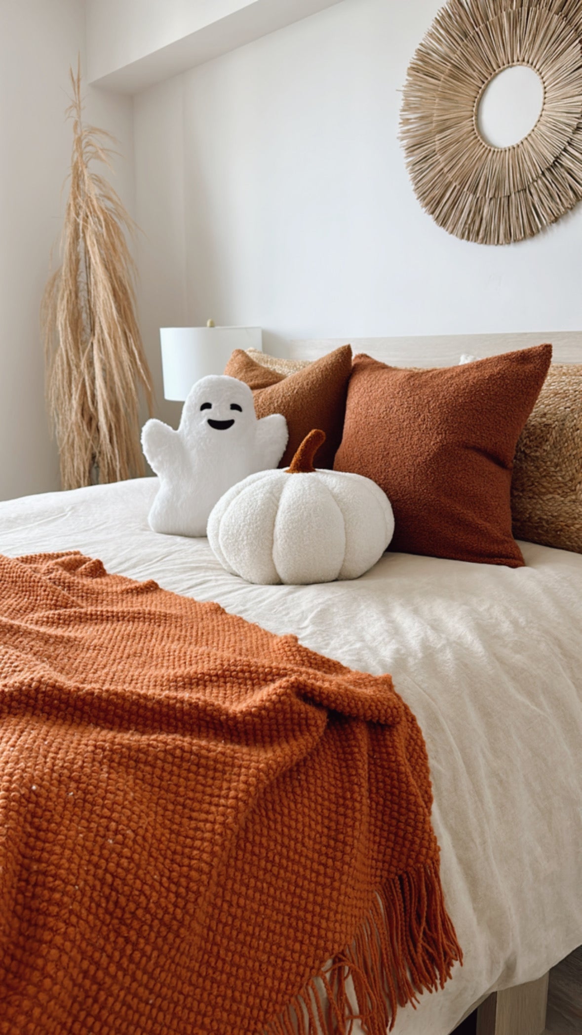 Premium Sherpa Pumpkin Pillow For Cozy Autumn Decor