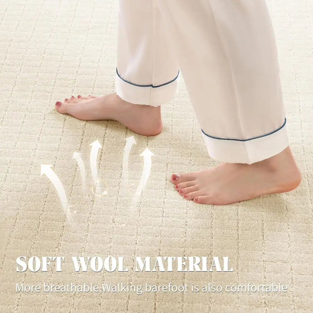Noned Wool Rug With Anti-Slip Backing